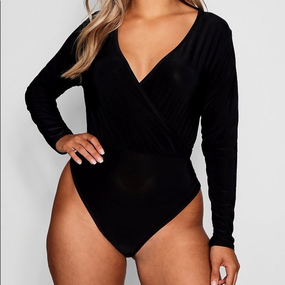 🎉HP🎉 Boohoo Plus Slinky Wrap Over Bodysuit